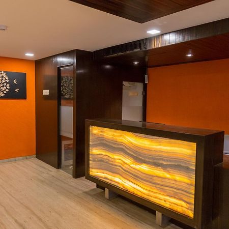 Hotel Ahmedabad, Satellite Zewnętrze zdjęcie